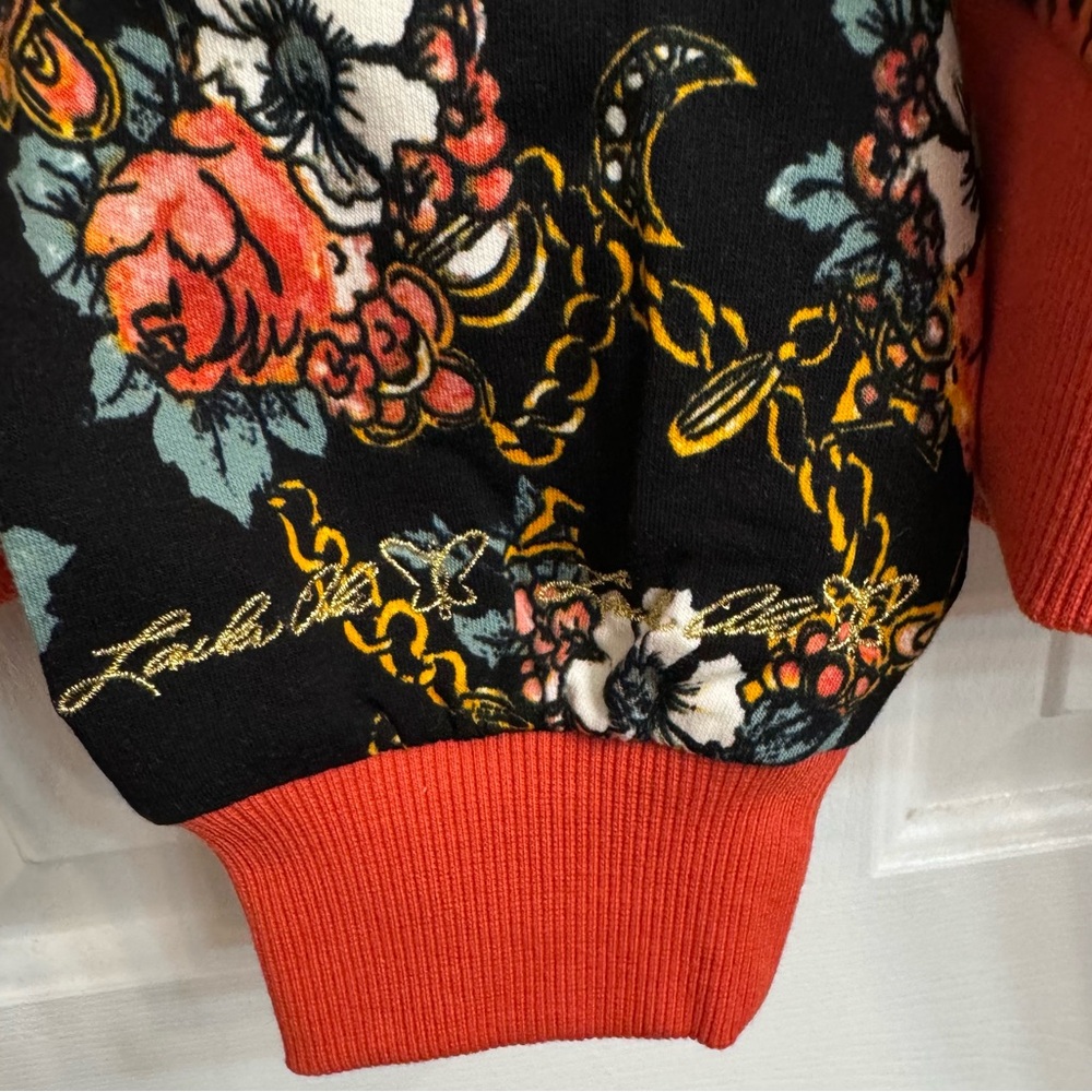 NEW! Laila Ali Women’s Floral Long Sleeve Floral Sweatshirt Pullover Black/Coral - Picture 8 of 13